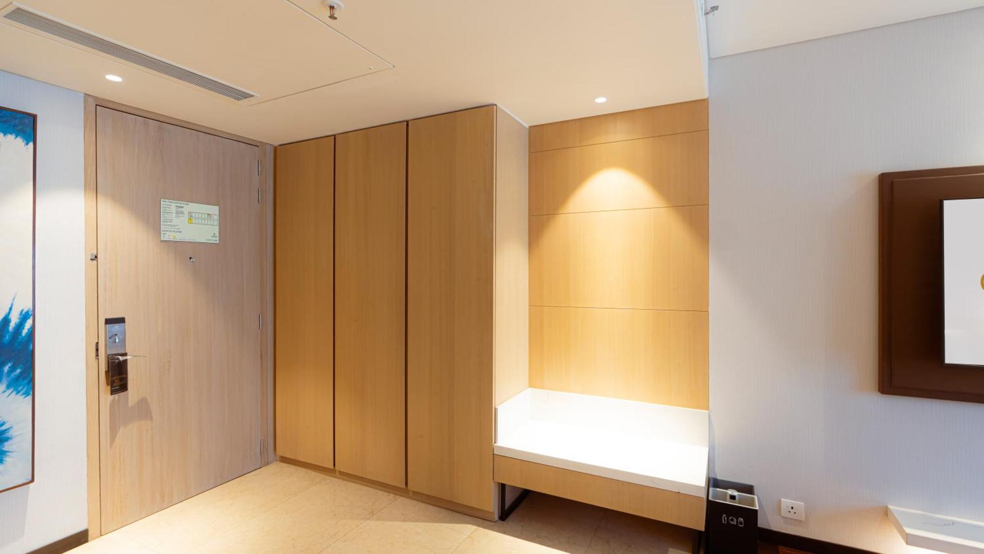 Courtyard By Marriott Vadodara Buitenkant foto