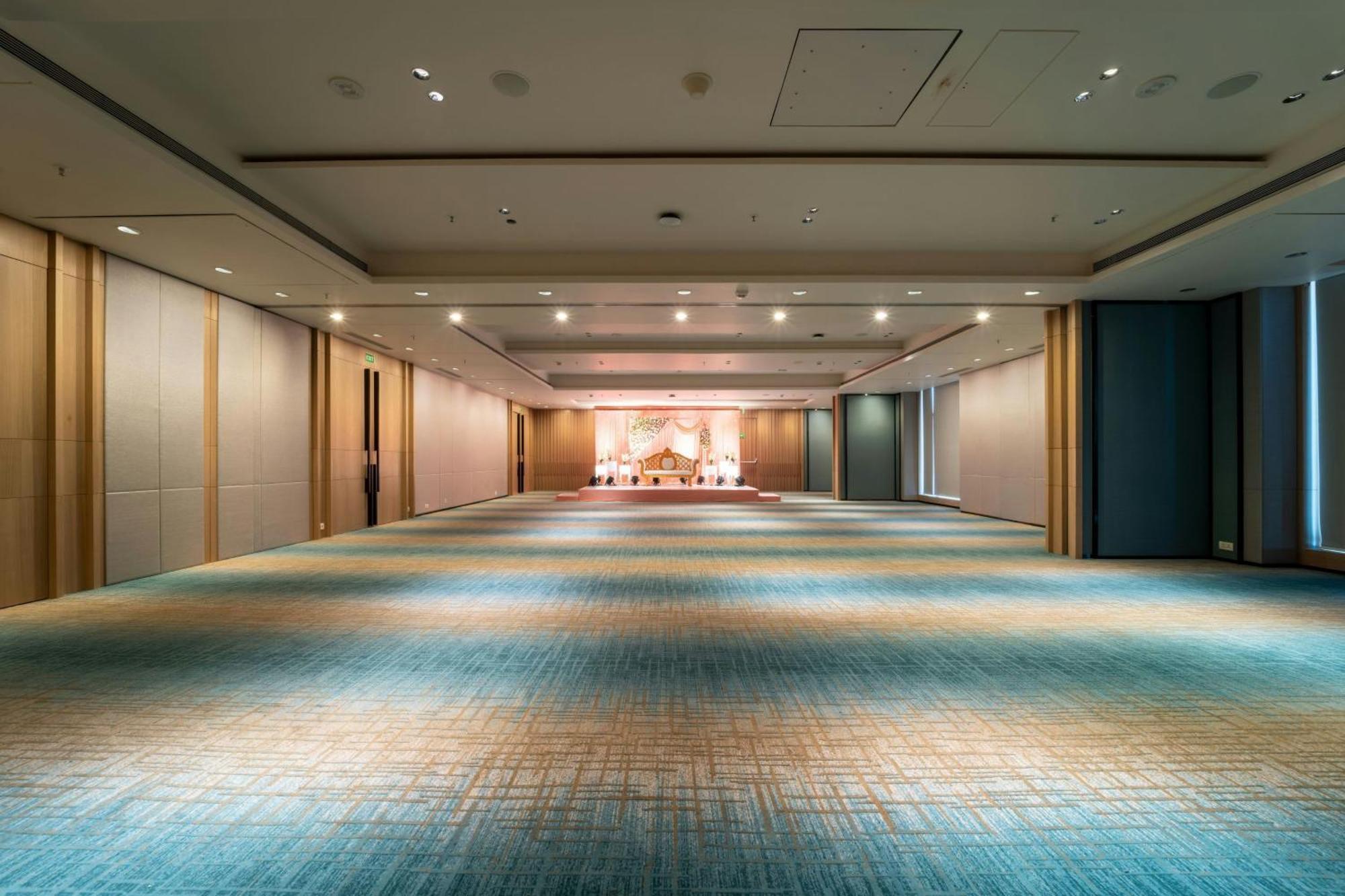 Courtyard By Marriott Vadodara Buitenkant foto